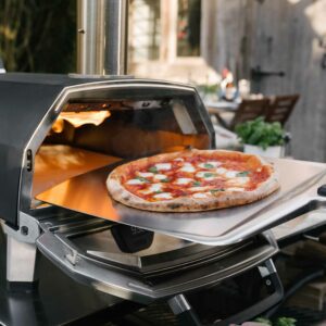 Ooni_Karu-16_Lifestyle_BBQS-Plus Ooni Pizza Oven Gloves