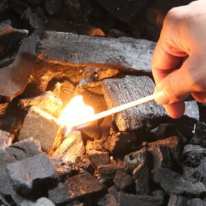 Big Green Egg Fuel & Temp Control BBQs Plus Big Green Egg Cast Aluminium Pizza Wedge Suit XL Egg