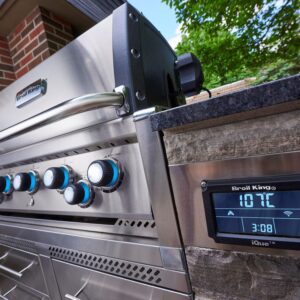 BBQs-Plus_Broil-King_Imperial-QS-590-BI-LPG_Hero_2 Broil King Regal Q 590 Pro LPG